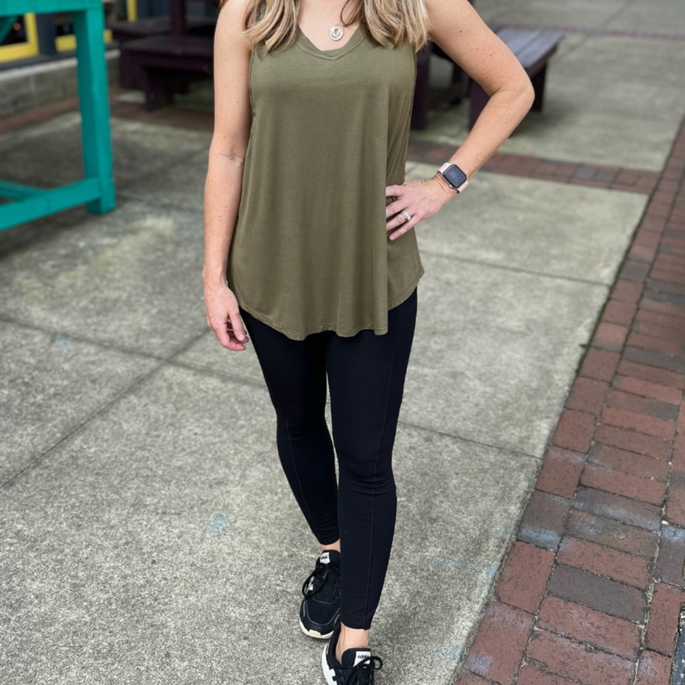 Nursing Queen Olive Green Tank Top Small EUC